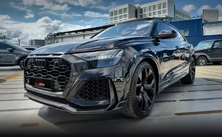 Audi RS Q8