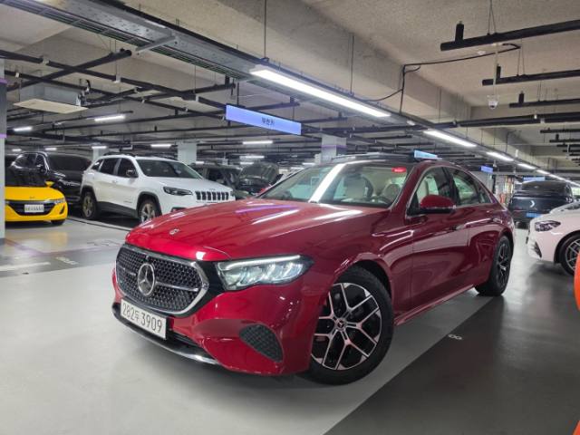 2025 Mercedes-Benz E200 Avantgarde